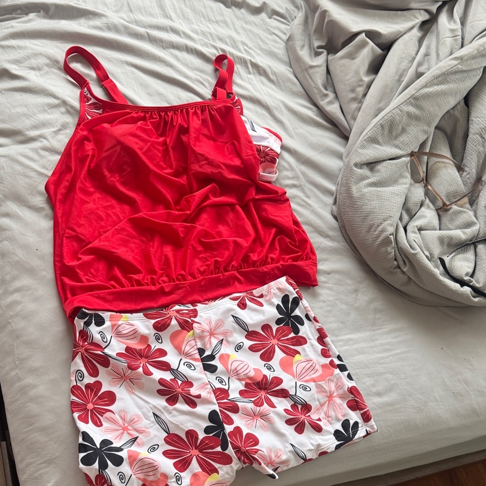 Red Floral Tankini Swim Set - Women's Two-Piece Swimwear